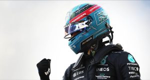 George Russell domina la noche en Australia